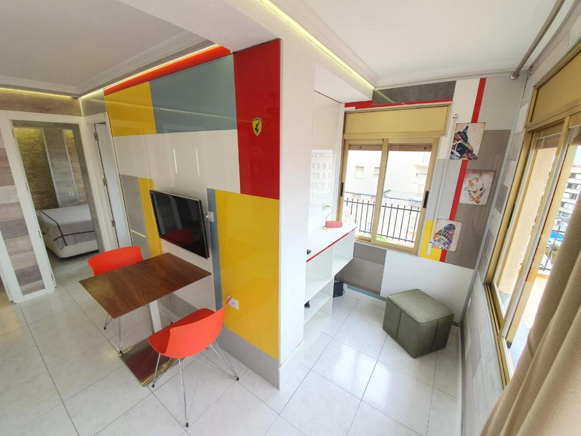 Apartamento En Salou Con Las Vistas Al Port Aventura Esterno foto