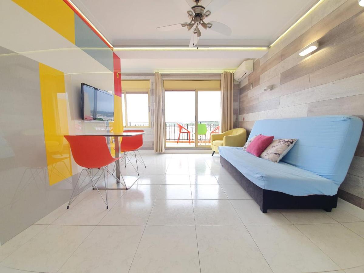 Apartamento En Salou Con Las Vistas Al Port Aventura Esterno foto