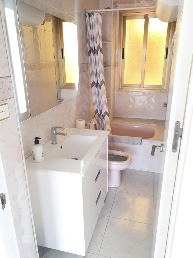Apartamento En Salou Con Las Vistas Al Port Aventura Esterno foto