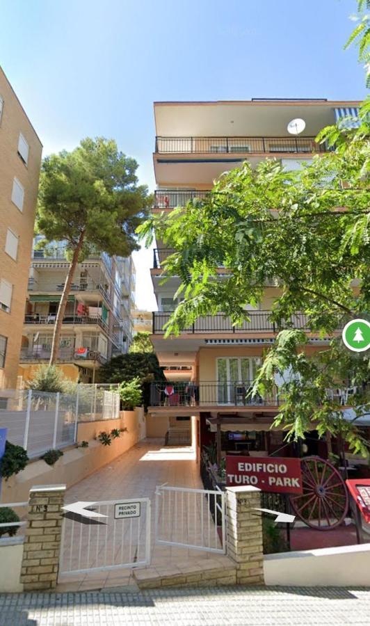 Apartamento En Salou Con Las Vistas Al Port Aventura Esterno foto