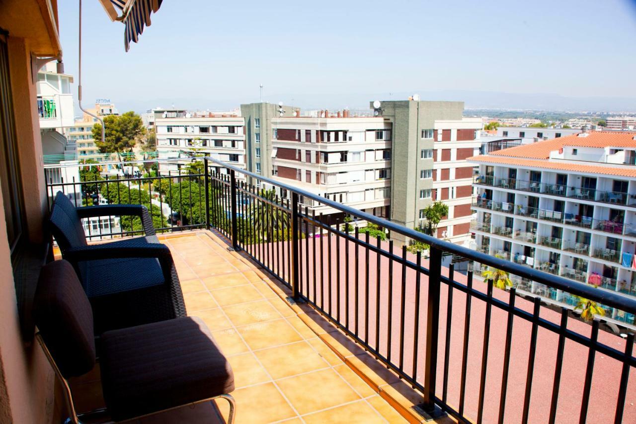Apartamento En Salou Con Las Vistas Al Port Aventura Esterno foto